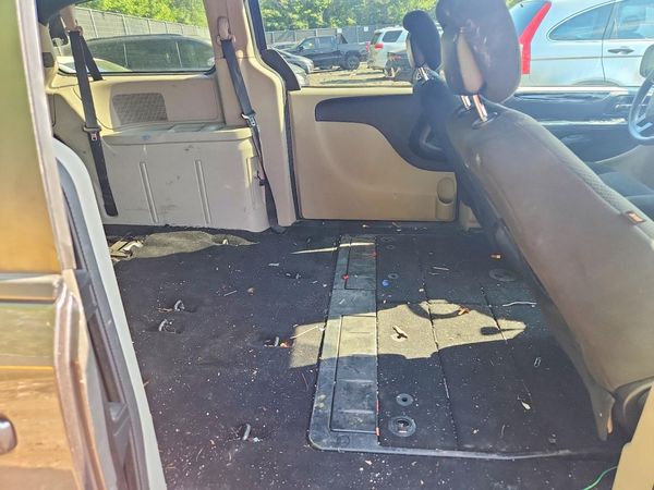 2016 DODGE GRAND CARAVAN SE