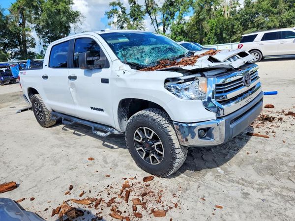 2015 TOYOTA TUNDRA SR5 Grade