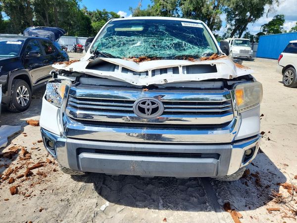 2015 TOYOTA TUNDRA SR5 Grade