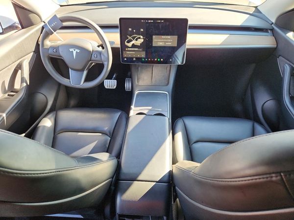 2021 TESLA MODEL Y