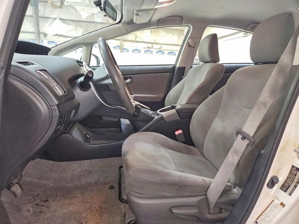 2012 TOYOTA PRIUS — DENT