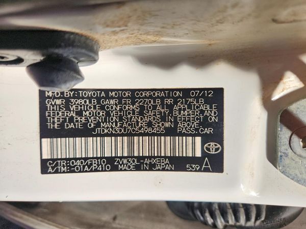 2012 TOYOTA PRIUS — VINS