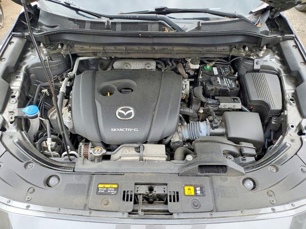 2021 MAZDA CX-5 Touring — Engine bay