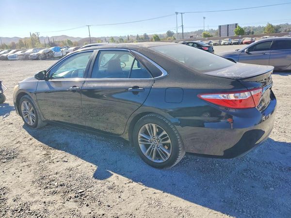 2015 TOYOTA CAMRY