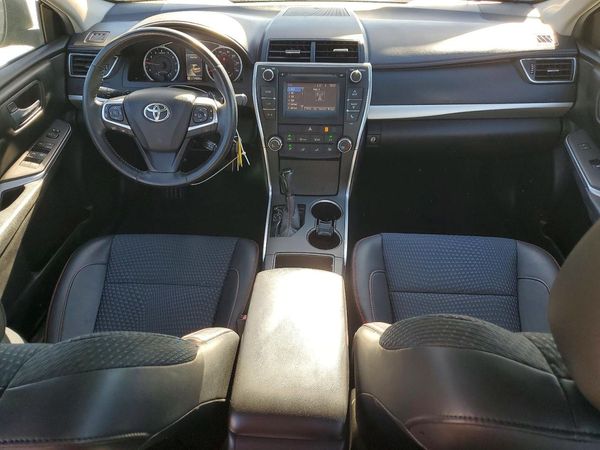 2015 TOYOTA CAMRY