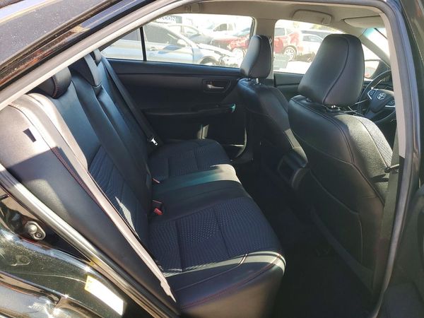 2015 TOYOTA CAMRY