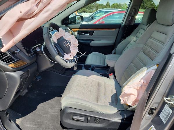 2018 HONDA CRV EX — DENT