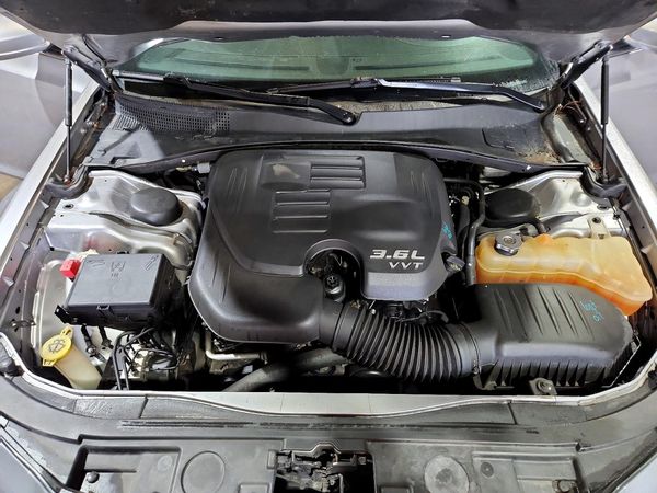 2014 CHRYSLER 300