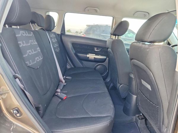 2012 KIA SOUL GL