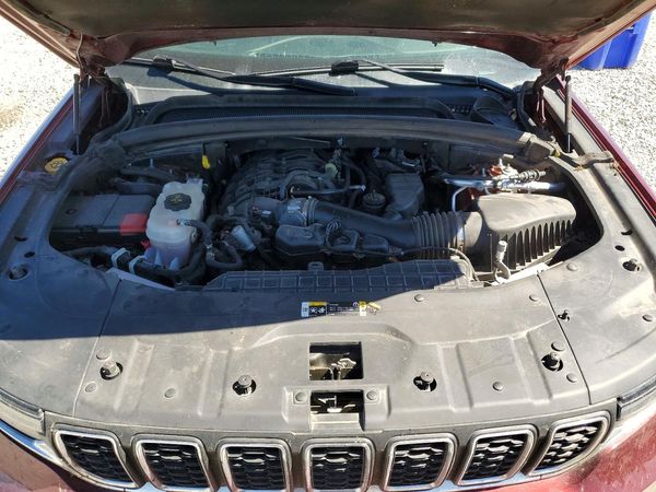 2021 JEEP GRAND CHEROKEE L LAREDO 4X4 — Engine bay