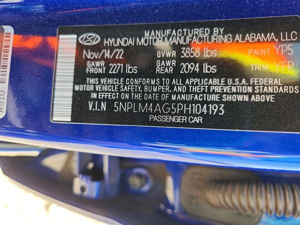 2023 HYUNDAI ELANTRA