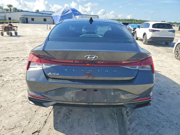 2021 HYUNDAI ELANTRA