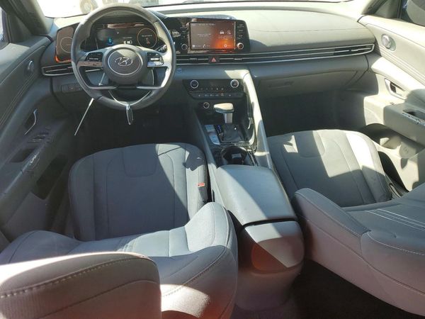 2021 HYUNDAI ELANTRA