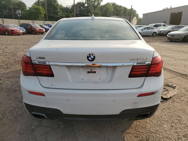 2013 BMW 750