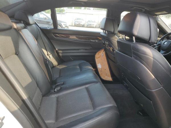 2013 BMW 750