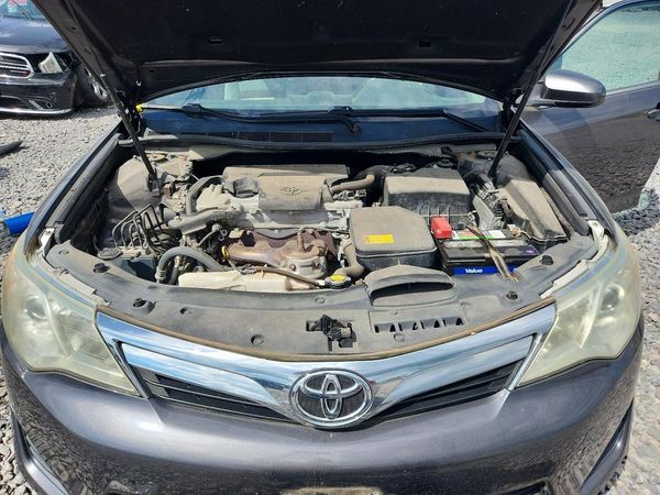 2013 TOYOTA CAMRY