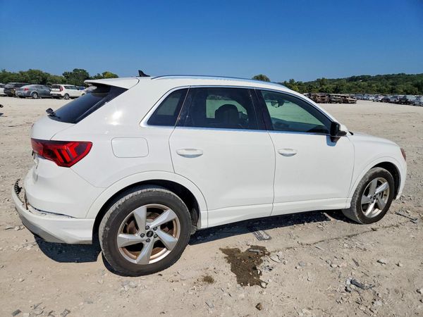 2021 AUDI Q3