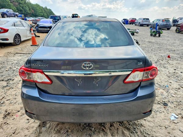 2013 TOYOTA COROLLA