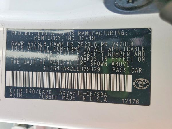 2020 TOYOTA CAMRY SE