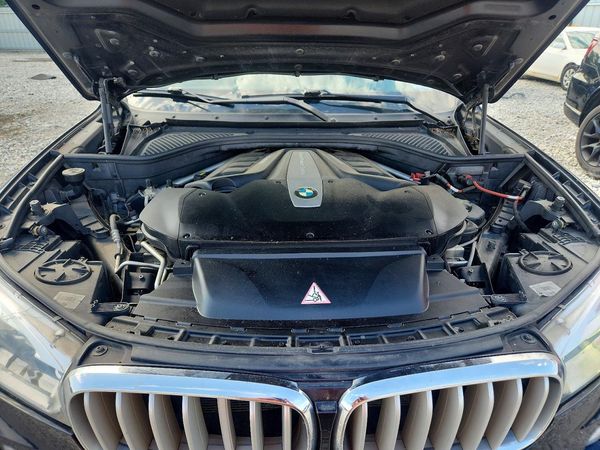 2015 BMW X5 xDrive50i