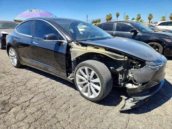 2019 TESLA MODEL 3