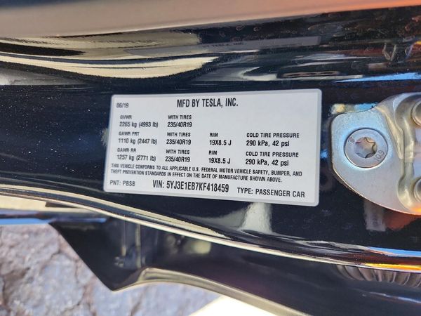 2019 TESLA MODEL 3