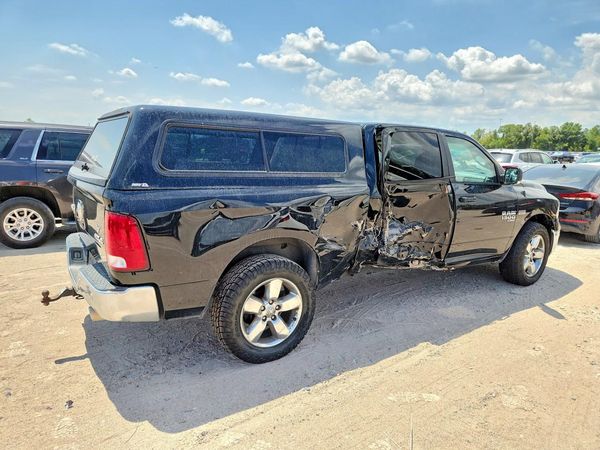 2019 RAM 1500 CLASSIC