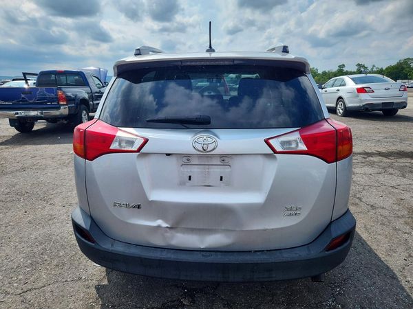 2015 TOYOTA RAV4 XLE (M Grade)