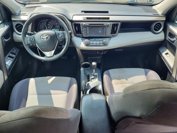 2015 TOYOTA RAV4 XLE (M Grade)
