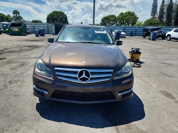 2013 MERCEDES-BENZ C C250