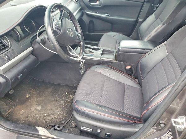 2016 TOYOTA CAMRY