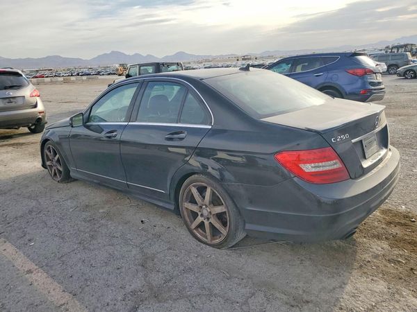 2014 MERCEDES-BENZ C
