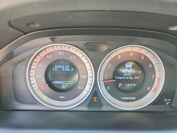 2013 VOLVO XC60