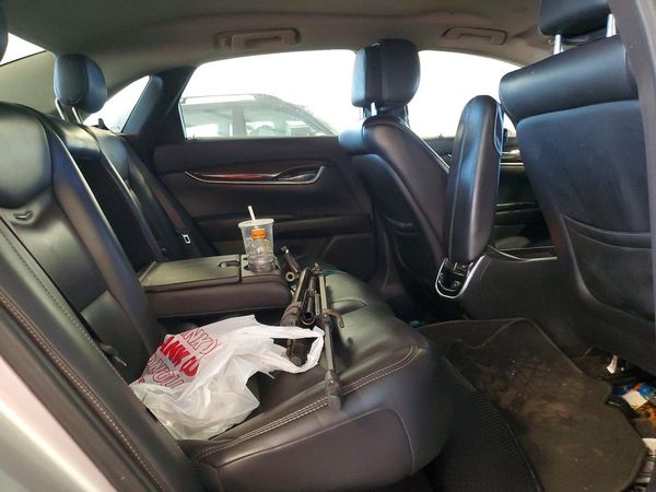 2013 CADILLAC XTS Luxury