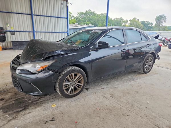 2017 TOYOTA CAMRY