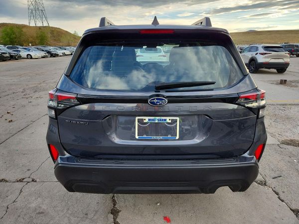 2025 SUBARU FORESTER