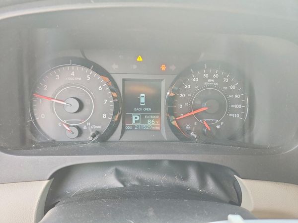2015 TOYOTA SIENNA