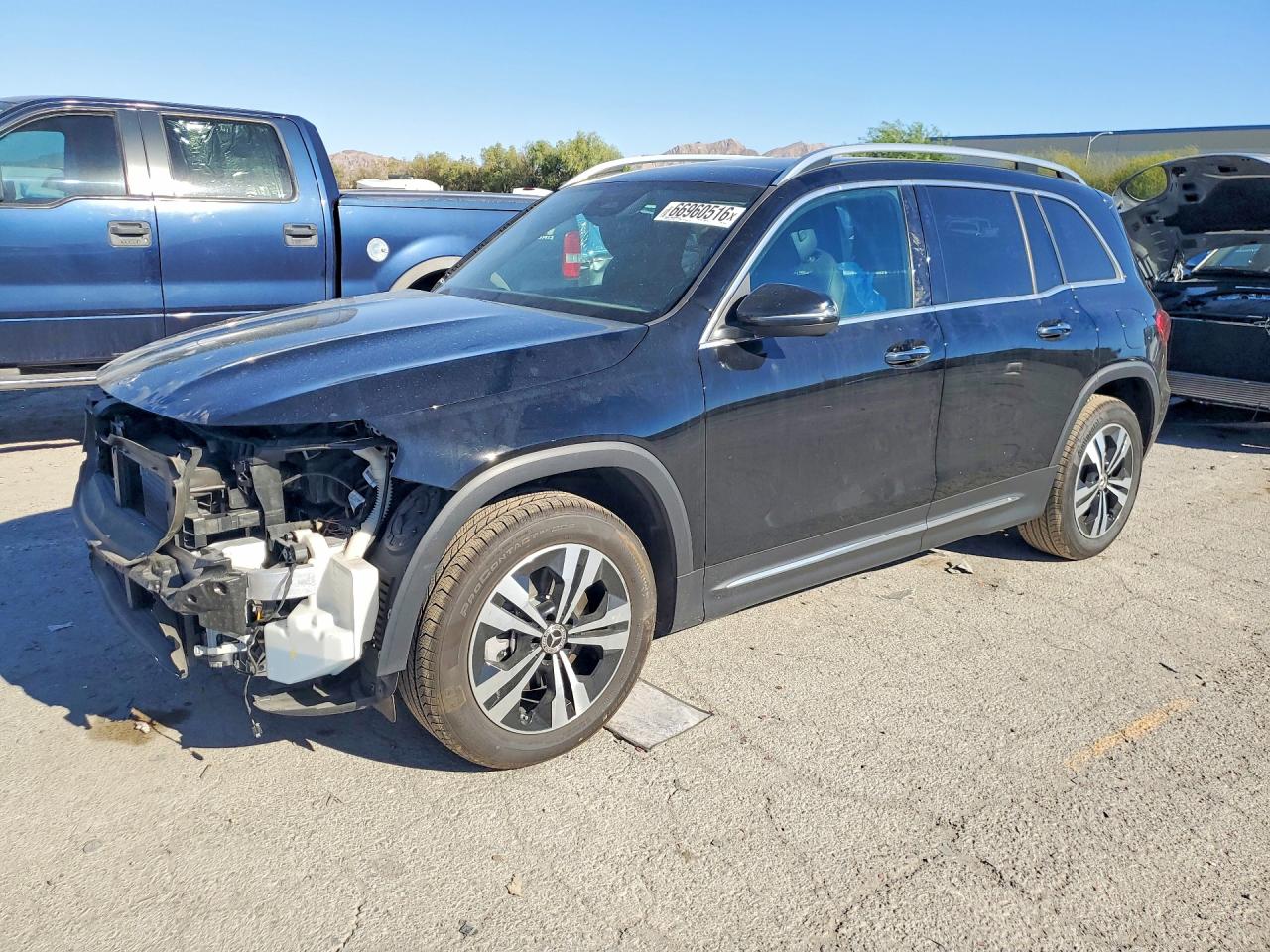 2025 MERCEDES-BENZ GLB GLB250