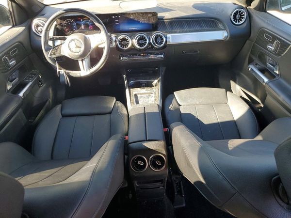2025 MERCEDES-BENZ GLB GLB250