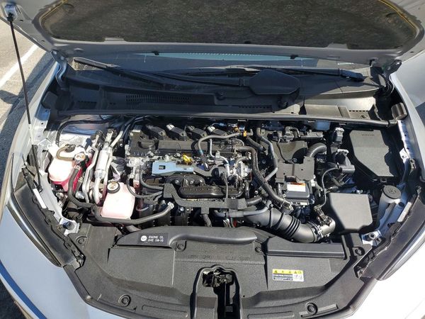 2024 TOYOTA PRIUS