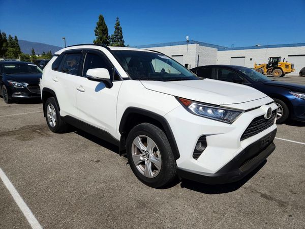 2019 TOYOTA RAV4