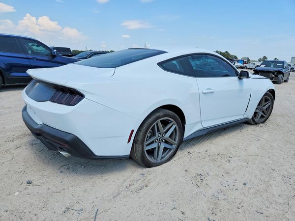 2025 FORD MUSTANG