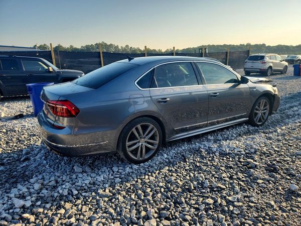 2017 VOLKSWAGEN PASSAT R-Line
