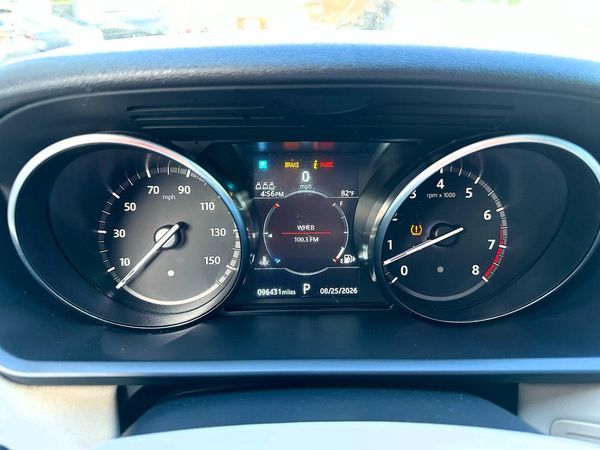 2019 LAND ROVER DISCOVERY SE