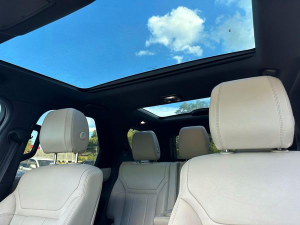 2019 LAND ROVER DISCOVERY SE