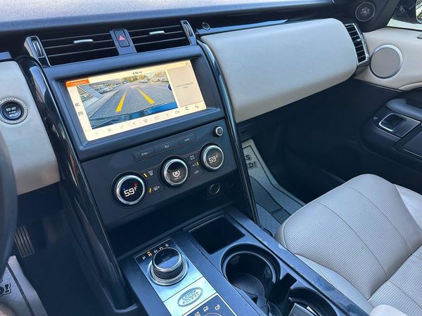 2019 LAND ROVER DISCOVERY SE