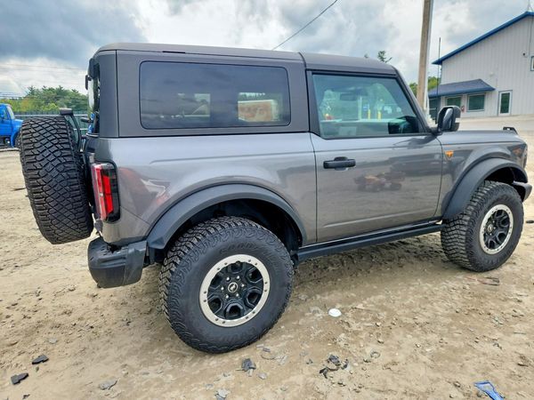2023 FORD BRONCO