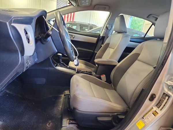 2017 TOYOTA COROLLA