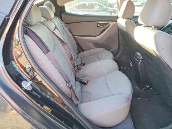 2013 HYUNDAI ELANTRA