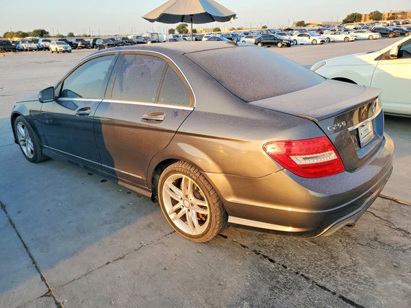 2013 MERCEDES-BENZ C C250
